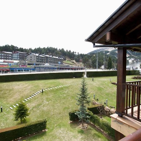 Apartament Els Pins La Molina  Exteriör bild